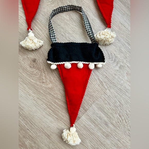 Vintage Unique Red Felt Pom-Poms Black and White Stockings (Set of 3) - Picture 4 of 10